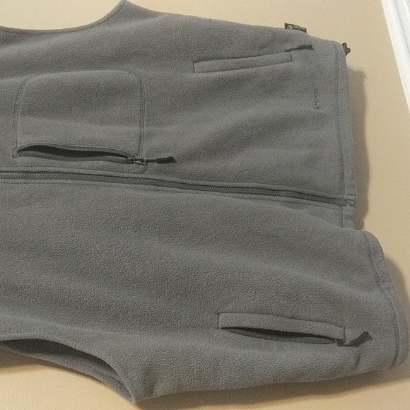Gray Polartec Fleece Vest - Picture 3 of 10